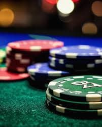 vbobet platform interface showing slot tournaments and live-dealer tables